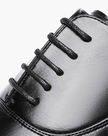 Zapatos Clásicos de Cuero